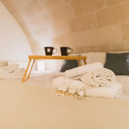 Lapis Albus Matera
